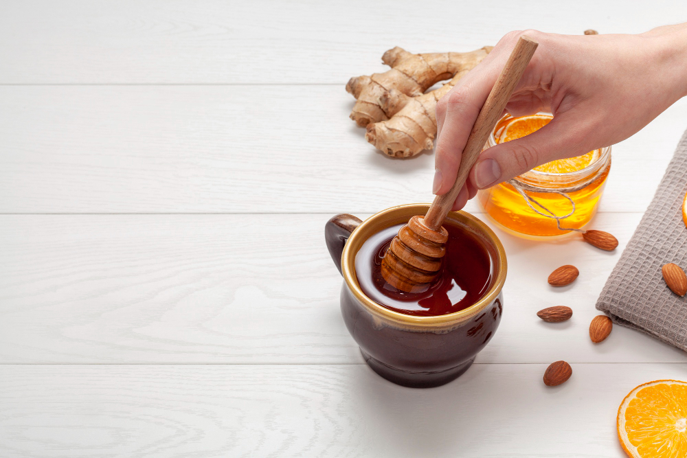 The Secret of Raw Alfalfa Honey Benefits + Buying Tips.