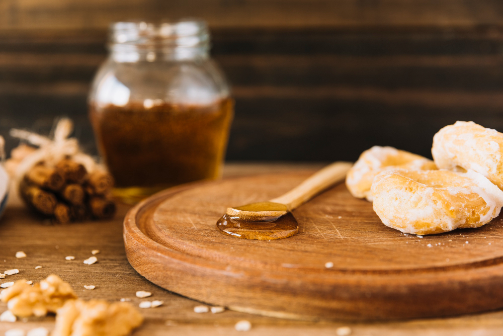 The Sweet Benefits of Raw Honey: Why It’s a Must-Have in Your Kitchen