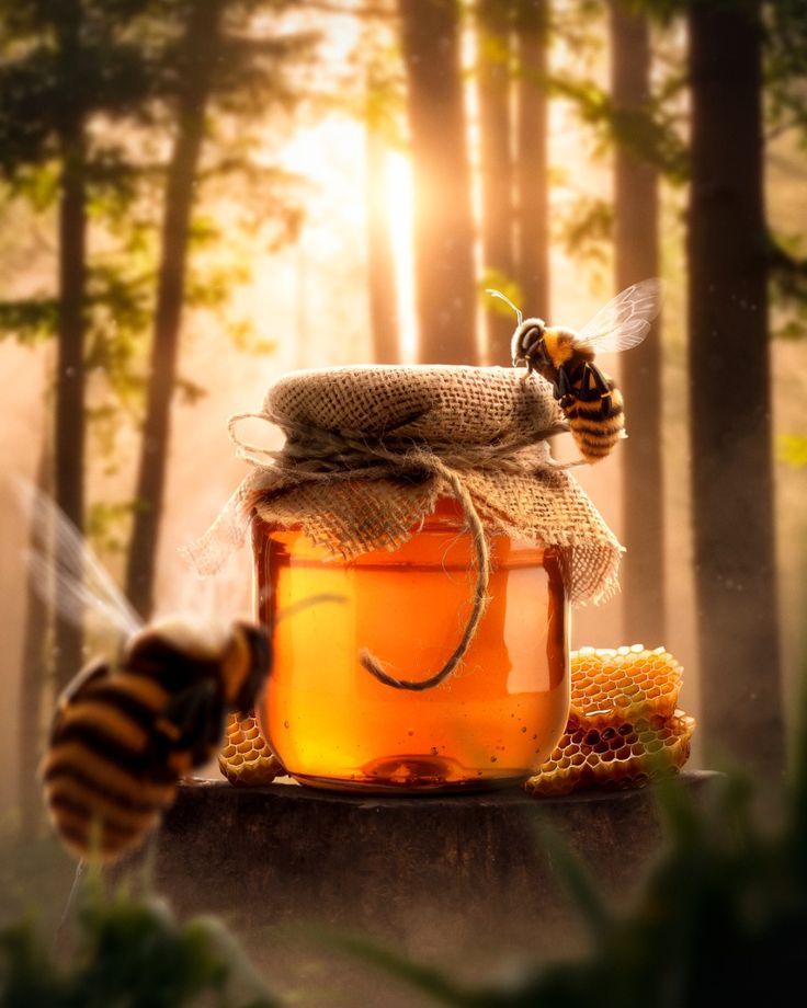 Raw honey 